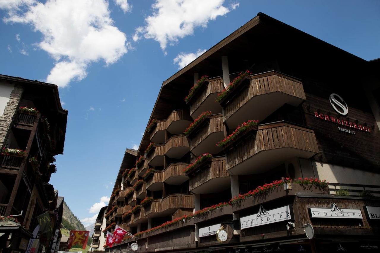 Schweizerhof Zermatt - A Small Luxury Hotel Exterior foto